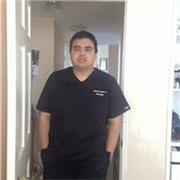 Me defino como una persona con paciencia y le gusta aplicar los conocimientos
